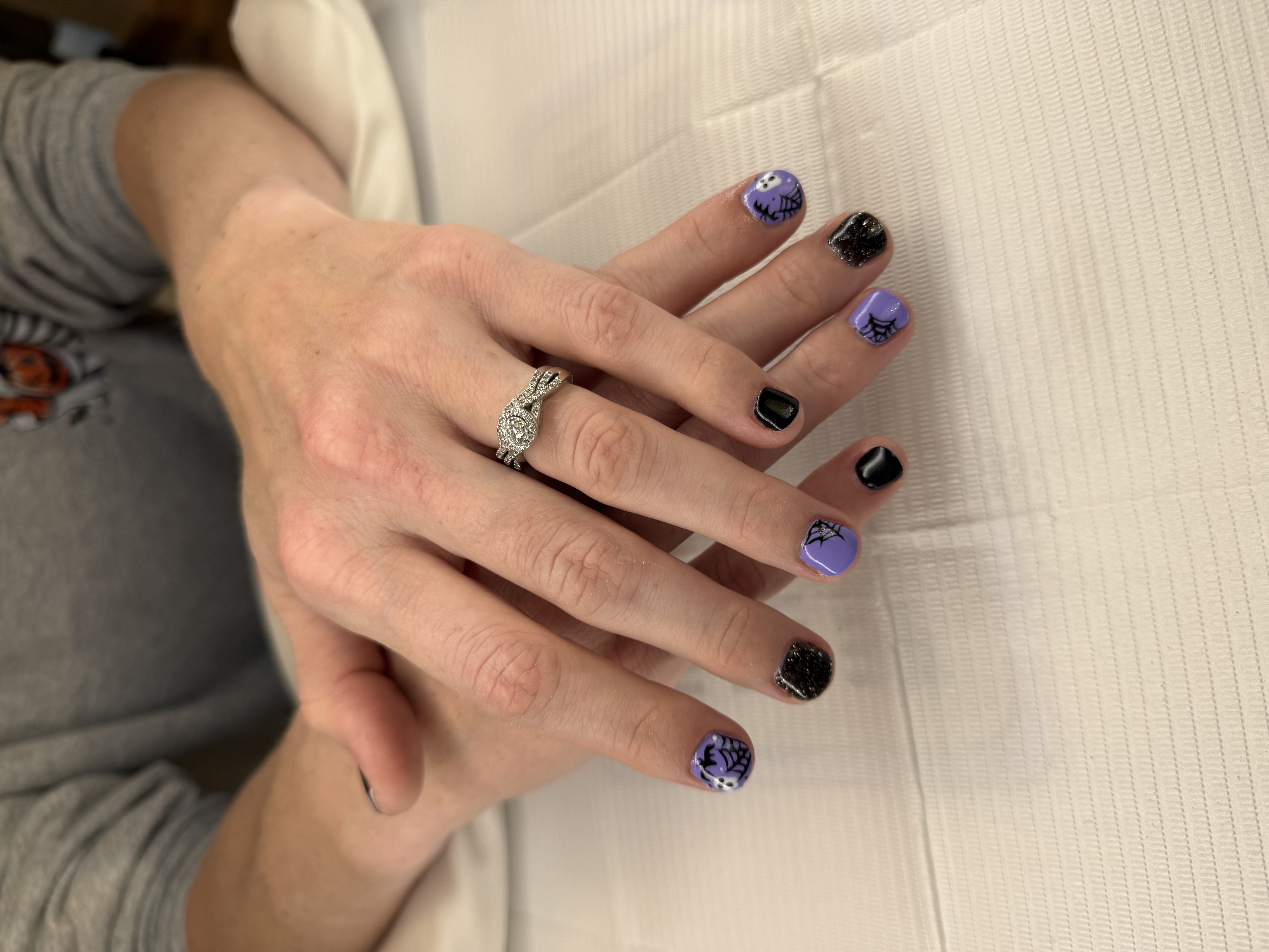 Custom nail art by Jaide