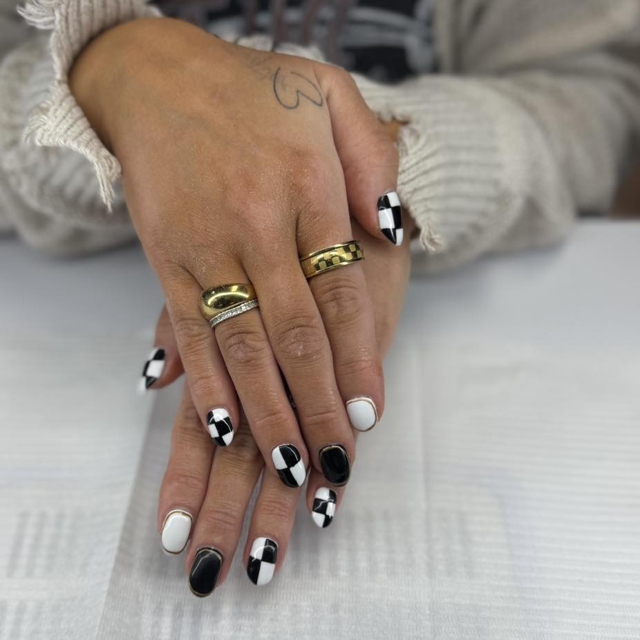 Custom nail art by Jaide