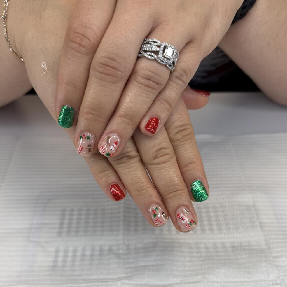Custom nail art by Jaide