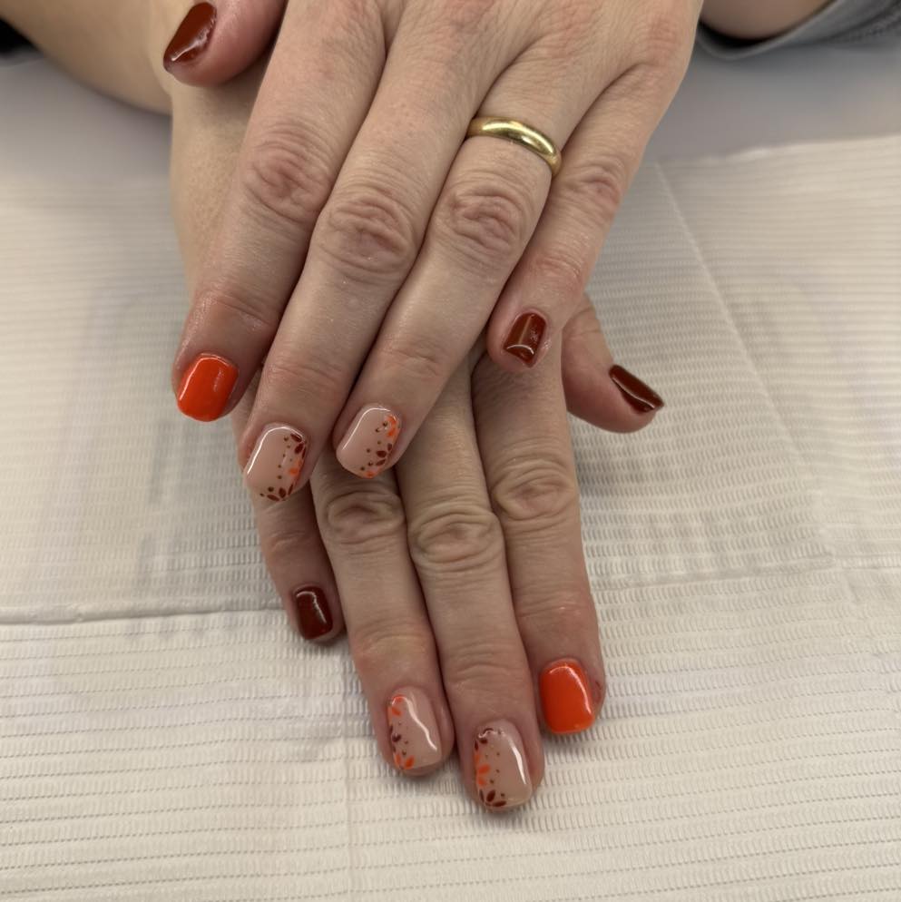 Custom nail art by Jaide