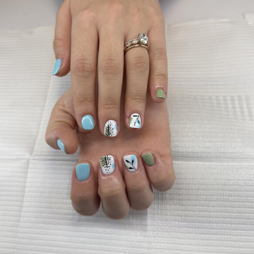 Custom nail art by Jaide