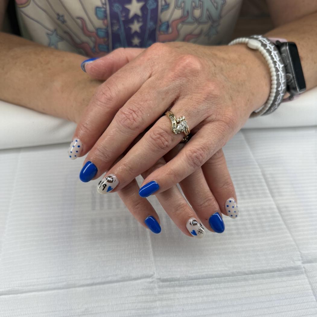 Custom nail art by Jaide