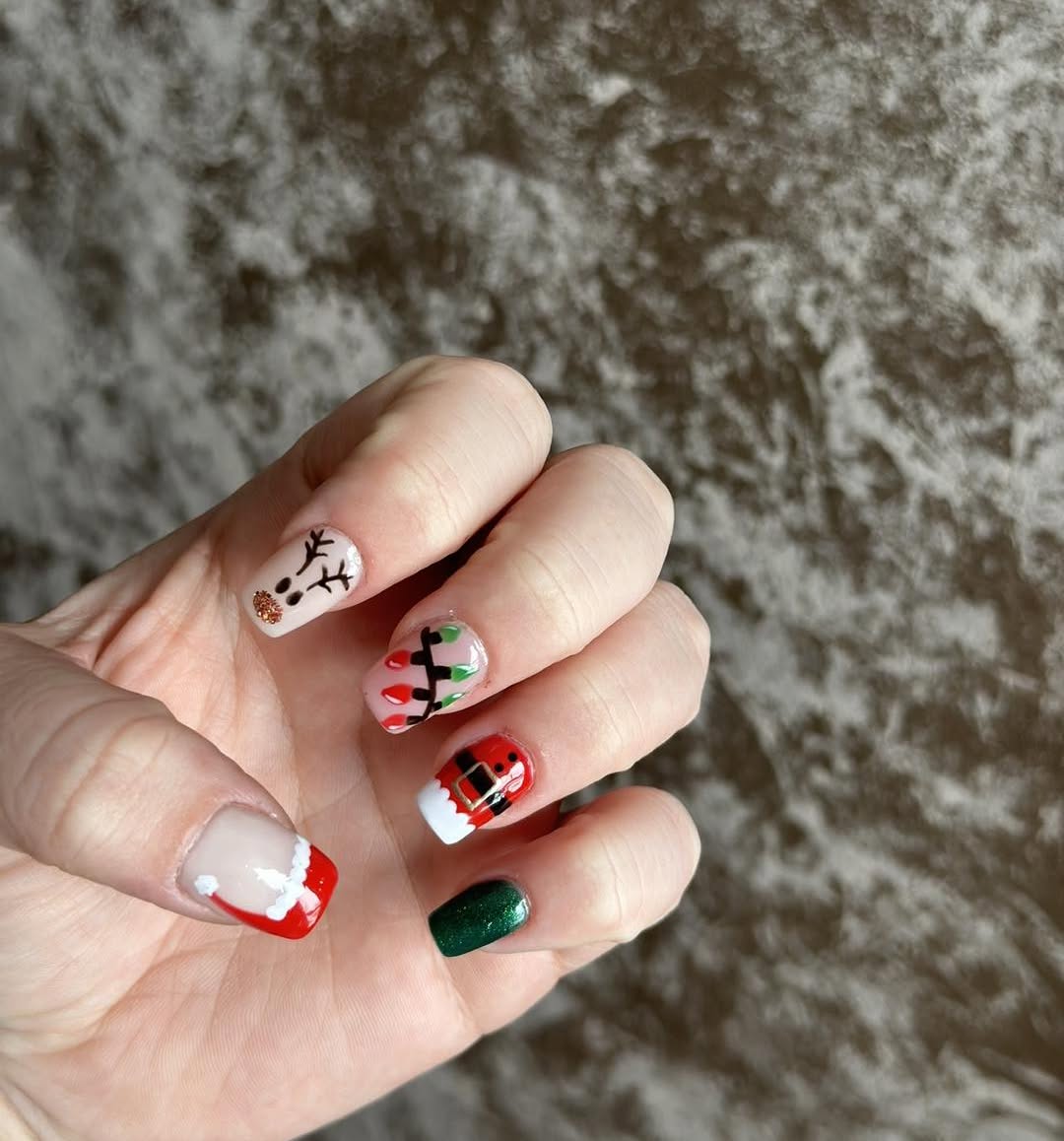 Custom nail art by Jaide
